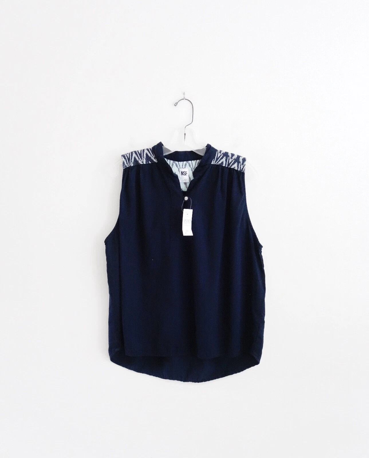 NSF Dark Navy Blue Cotton Sleeveless Popover Conor Top Shirt size Large - NWT
Opens in a new window