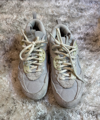 Nike Air Max 90 Futura SE Needlework women s Gray Suede Low Top FJ4558-025
