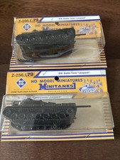 Lote de 2 Roco Minitanks Z-256 escala HO BW. TANQUE DE BATALLA LEOPARDO"