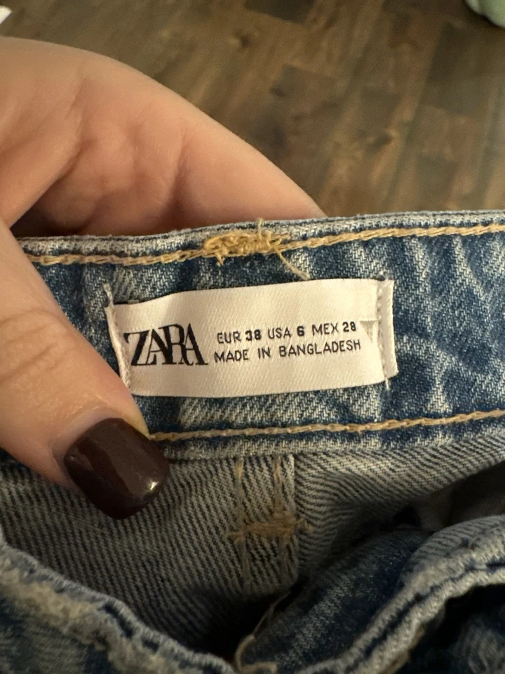 Pantalones de mezclilla para mujer Zara azules desgastados tiro alto pierna recta talla 6 Foto 3 de 4