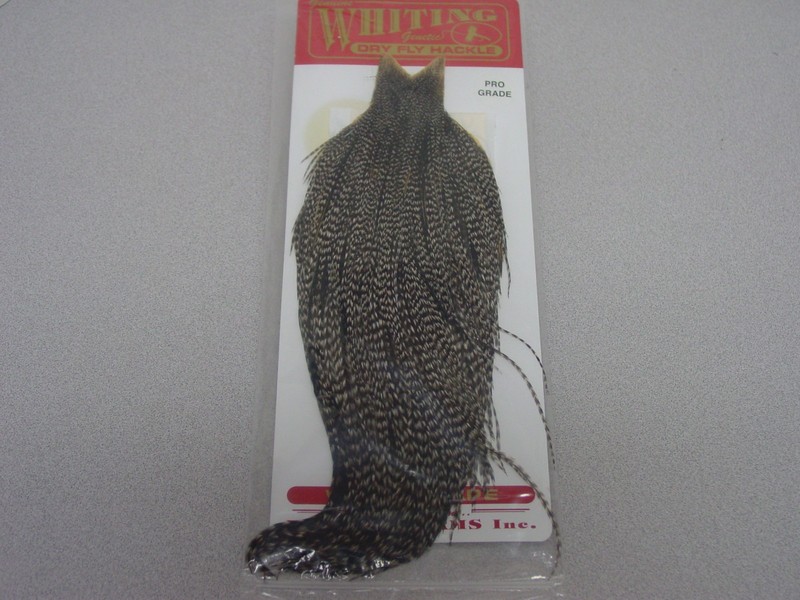 Whiting Pro Grade Cape Dry Fly Hackle: Grizzly