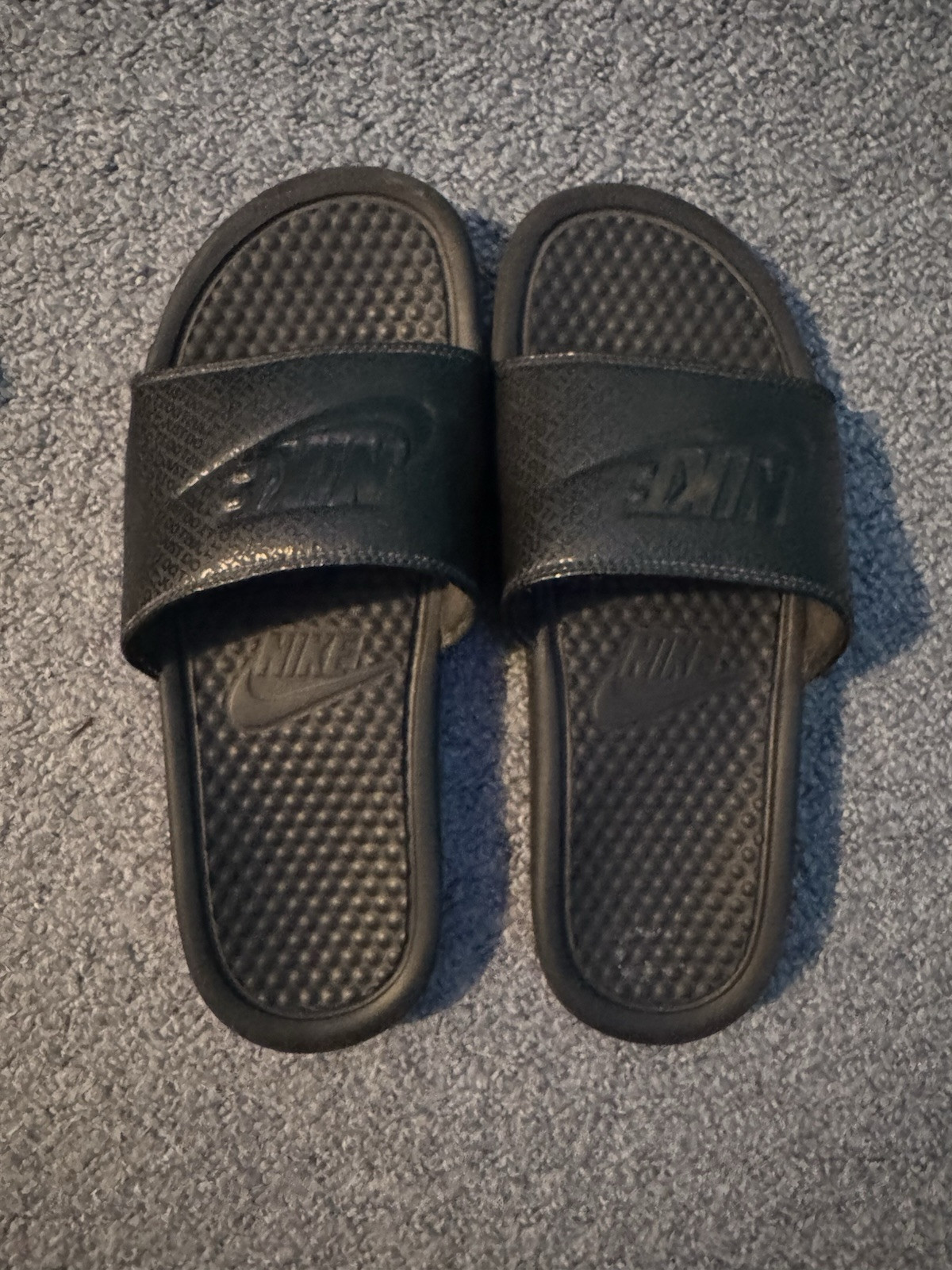 Nike Men's Comfort Slide Sandals for Everyday Wear-image