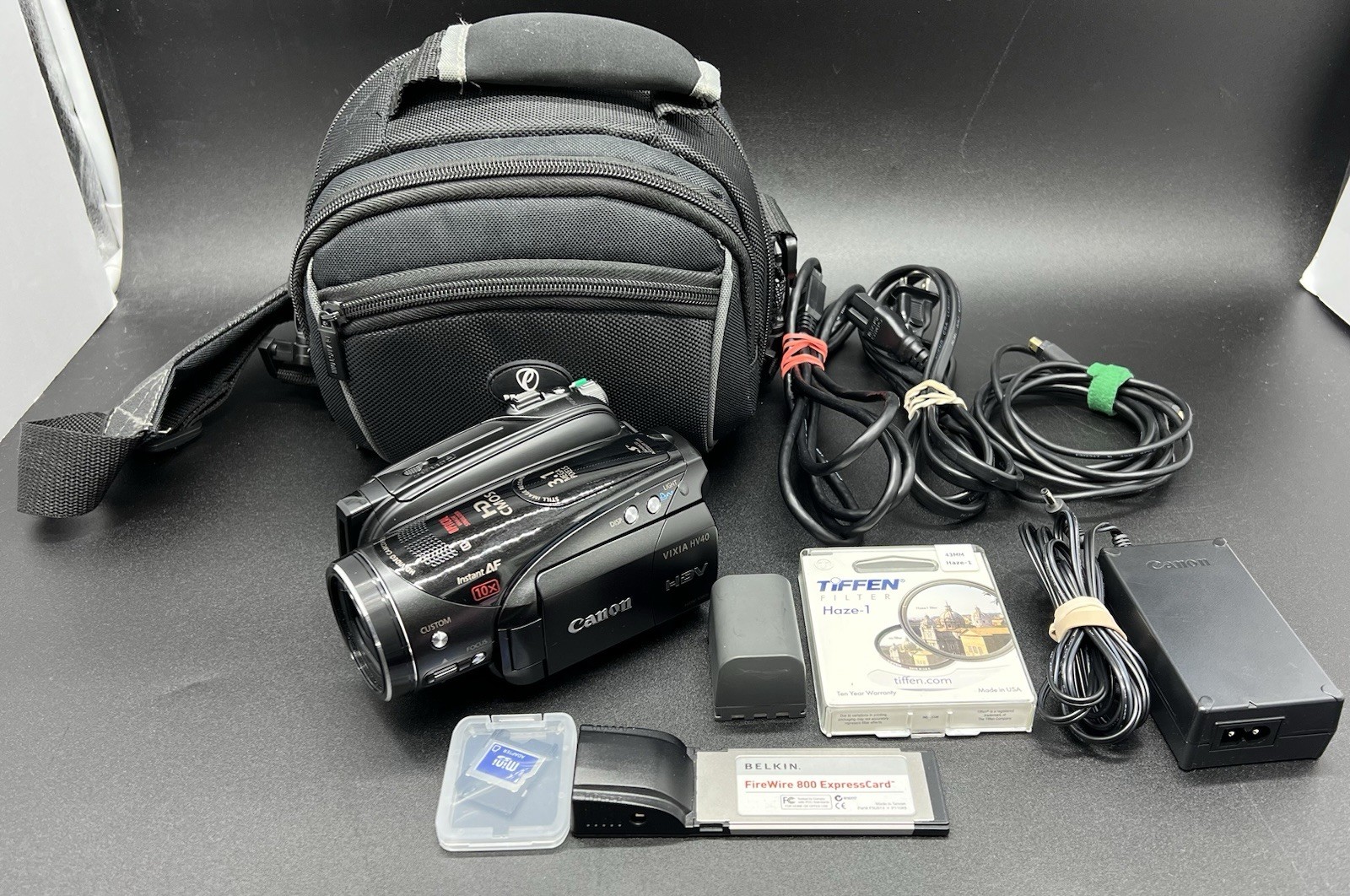 Bundle W/ Battery, Charger, Firewire