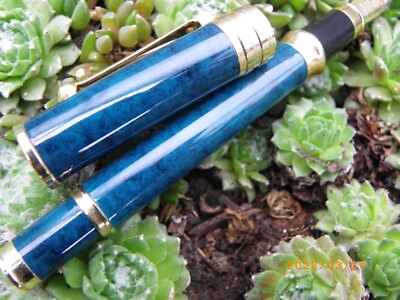 Stylo Plume Laqué Marbre Vert Bleu – Gros Modèle – Neuf De Stock – Avec Cartouches