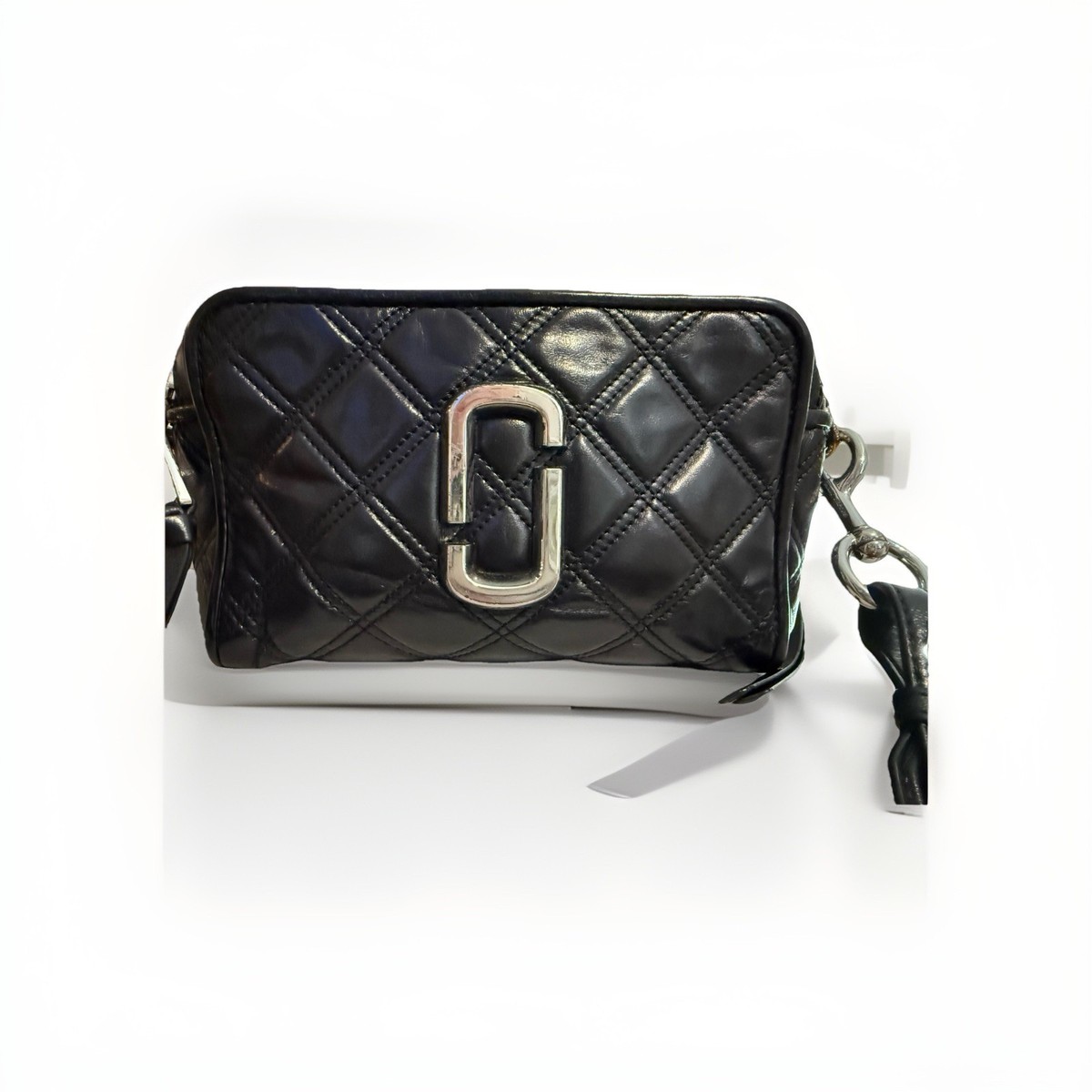 MARC JACOBS The Quilted Softshot The Softshot 21 (Black MARC JACOBS The Quilted Softshot The Softshot 21 (Black