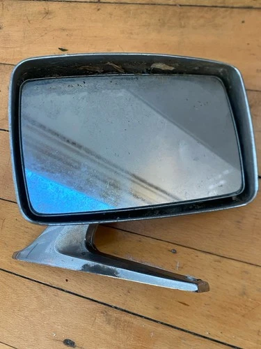 VINTAGE 1960s FORD METAL SIDE MIRROR CHROME