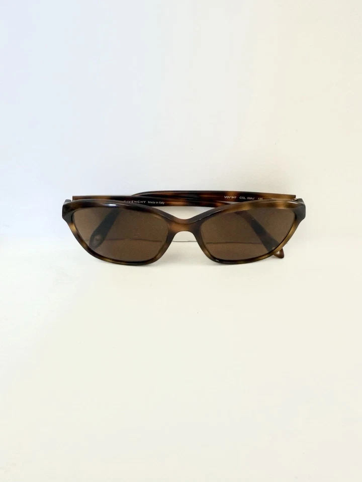 Gafas de sol Givenchy VGV947 con caparazón de tortuga marrón ojo de gato Foto 4 de 4