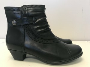 cobb hill abbott panel boot