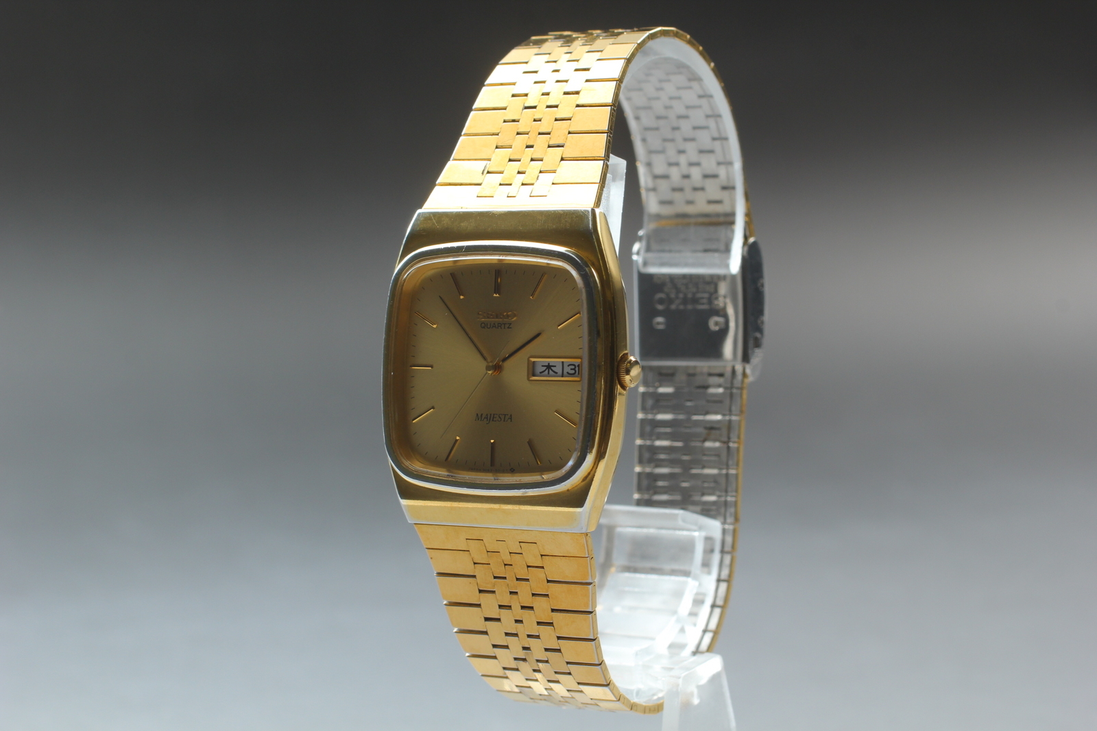 Vintage 1986 [Exc+5] SEIKO Majesta 9063-5010 Gold Square Midsize