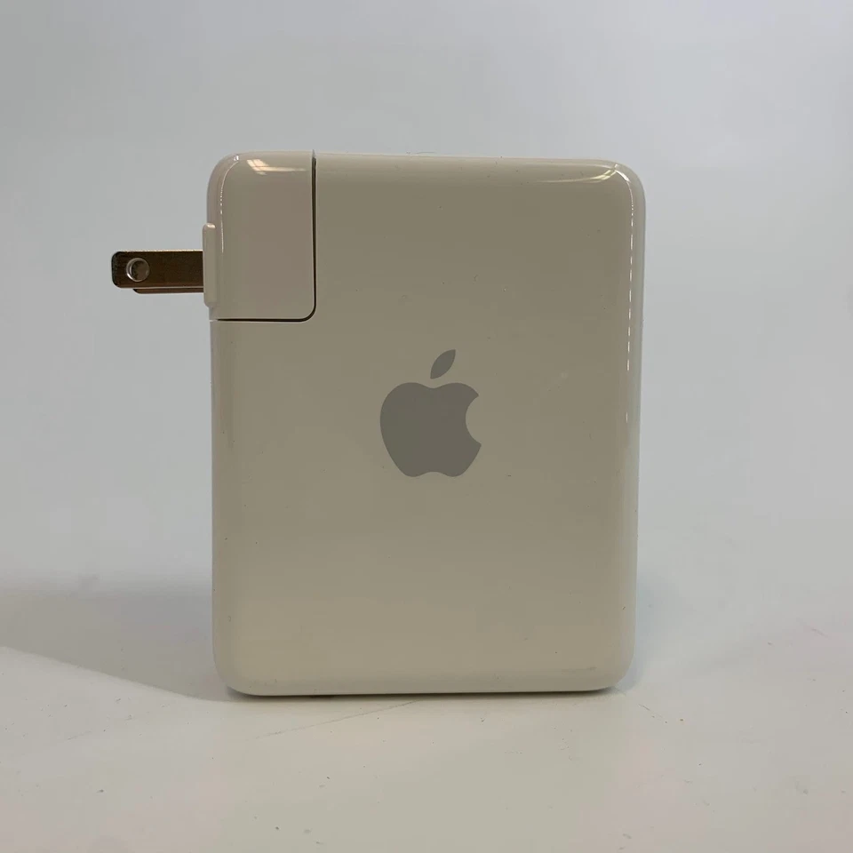 Apple AirPort Express Base Station 802.11g Wireless Router Model A1084 - Image 2 of 4