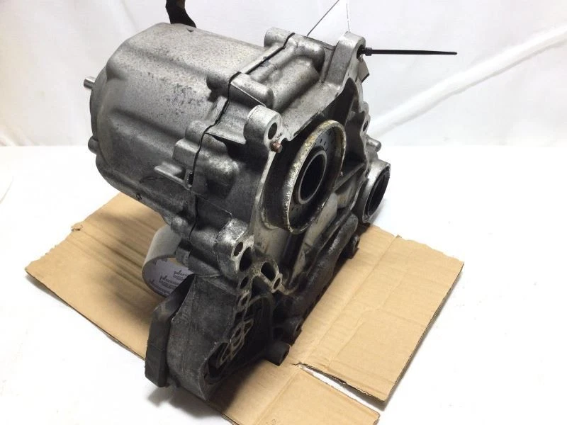 2012-2016 BMW 528I TRANSFER CASE SHELLS COVERS ONLY 30496 - Image 4 of 4