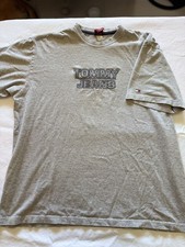 Vintage Late 90  s/Y2K Tommy Jeans T Shirt Size Large Raised Letters
