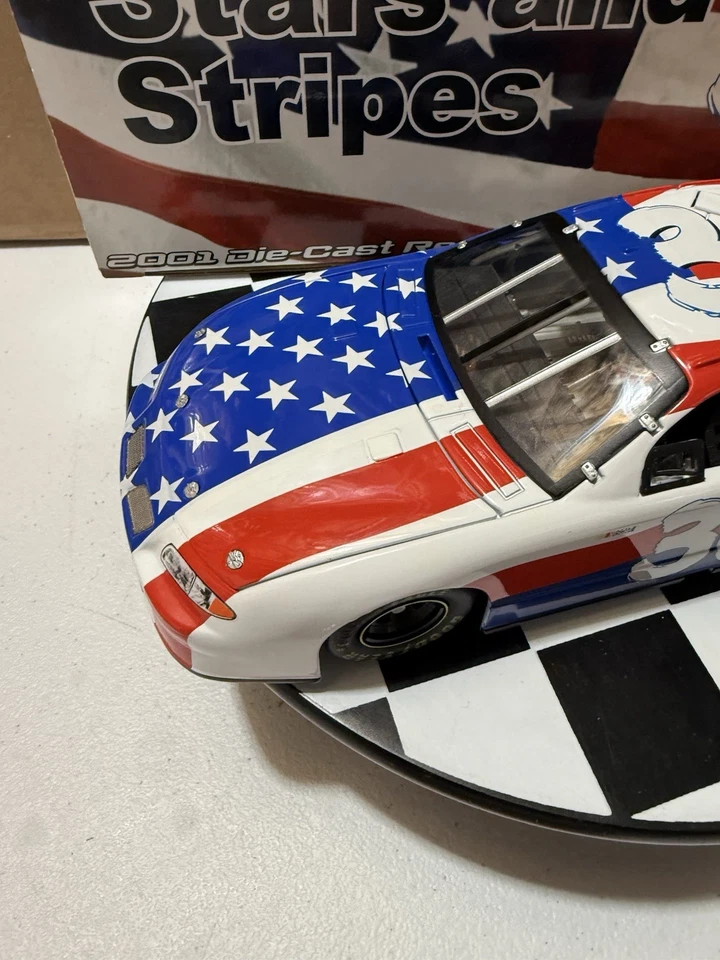 KEN SCHRADER #36 M&M’S STARS & STRIPES 2001 1/24 NASCAR DIECAST - Image 3 of 4