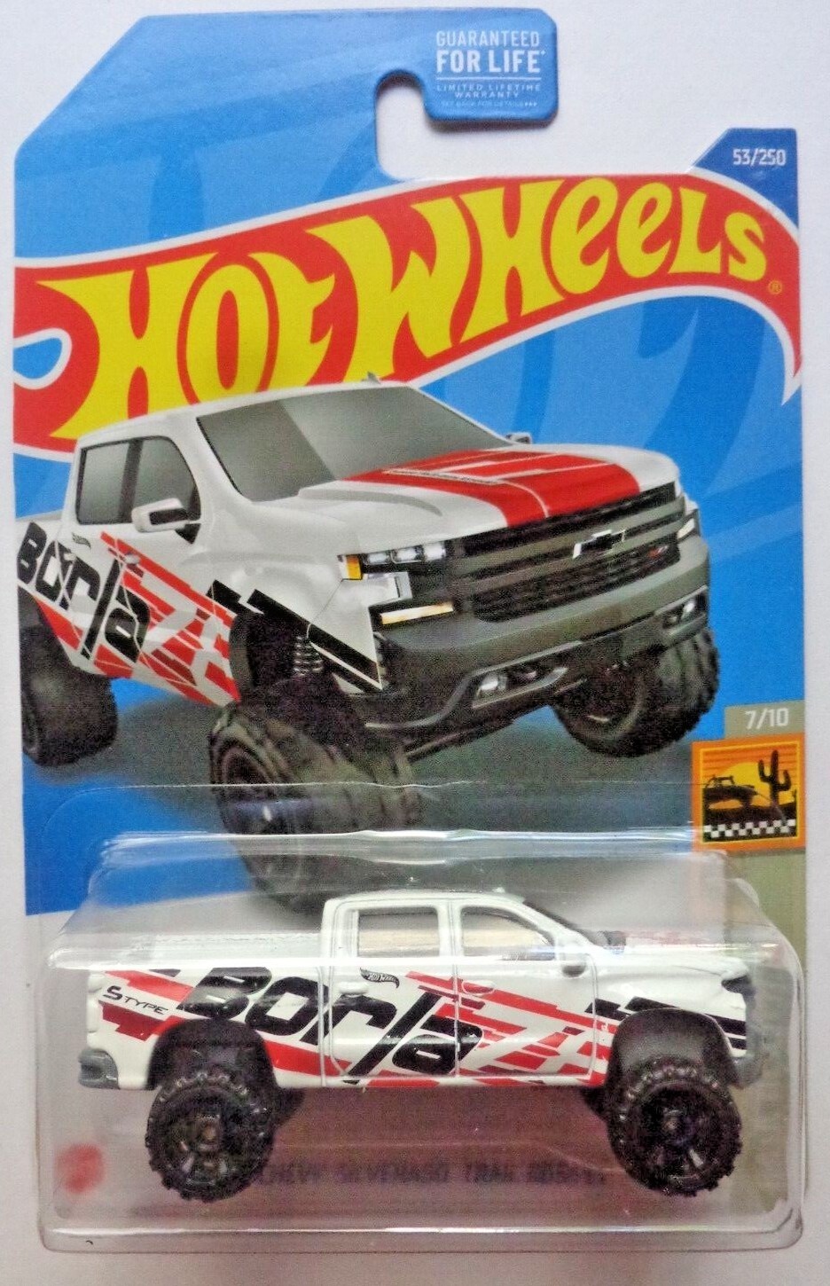 2022 Hot Wheels BAJA BLAZERS 7/10 '19 Chevy Silverado Trail Boss LT 53/250 White