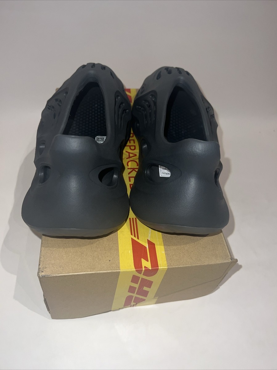 adidas Yeezy Foam Runner 'Carbon' Size UK/US 8 EU 42 IG5349 adidas Yeezy Foam Runner 'Carbon' Size UK/US 8 EU 42 IG5349