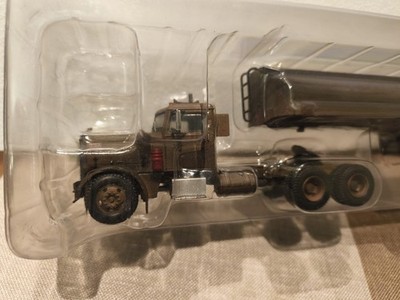PETERBILT 281 (1957) 