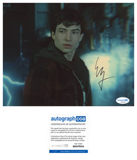 EZRA MILLER SIGNED THE FLASH JUSTICE LEAGUE 8X10 PHOTO W/PROOF # 2 ACOA COA