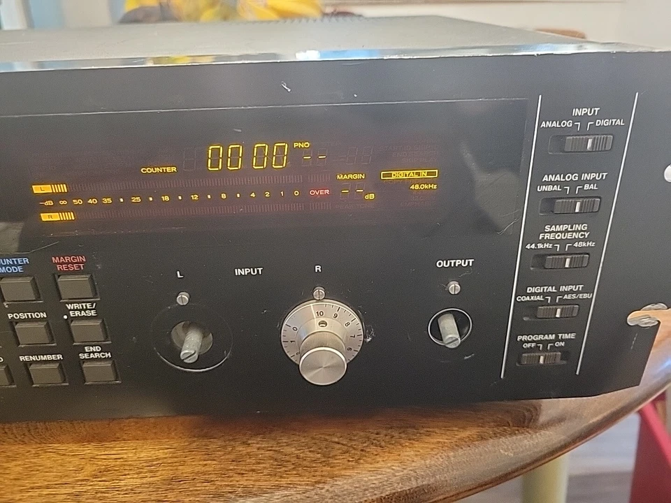 TASCAM DA-30 Digital Audio Tape Deck DAT Recorder Not Fully Tested As Is Powers - Image 4 of 4