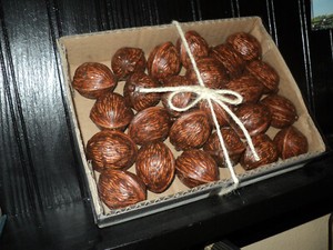 24 Pcs Artificial Food Artificial Nuts Fake Craft Walnut Faux Fruit Fake Nut