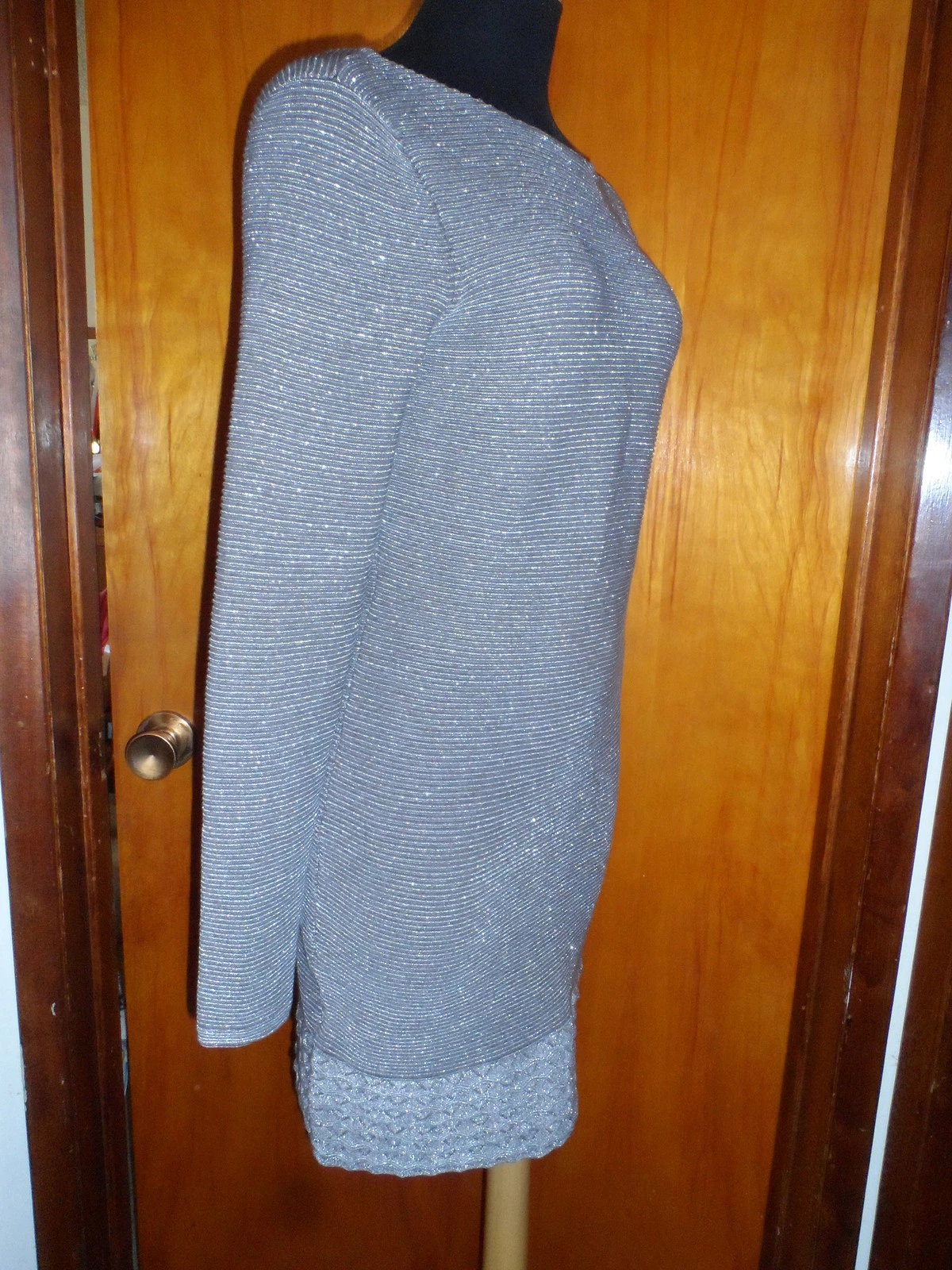 UNDERCOVER Abito con maglione metallico reversibile Victoria's Secret Moda International S nuovo