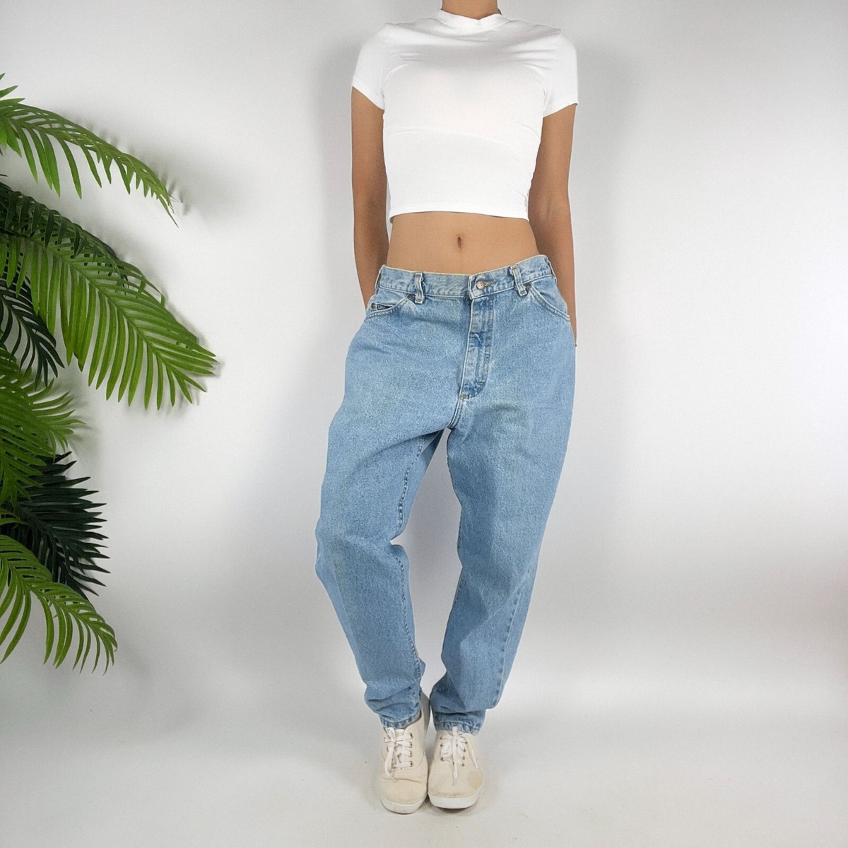 【SCENERITY】Igu Vintage Washed Denim Jeans Women's Vintage 90s Grunge Indie Light Wash Denim Low Rise
