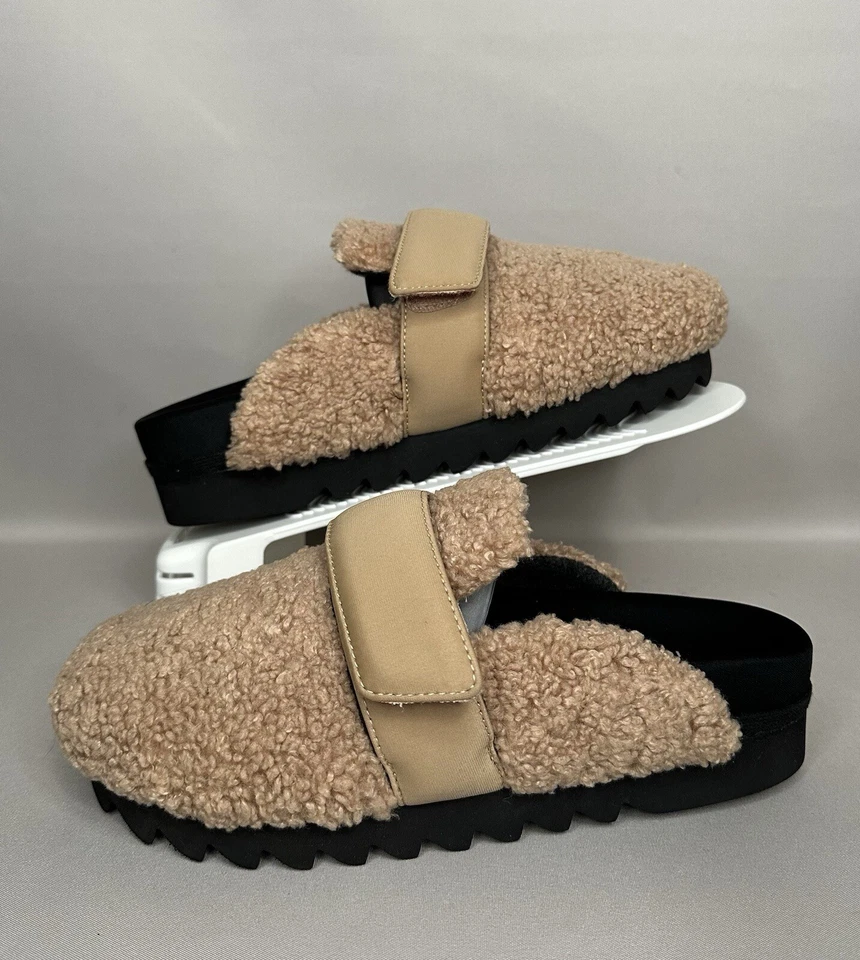 Mocasín ROAM Fuzzy Mule beige imitación piel de oveja para mujer talla 7 cómodo sin cordones