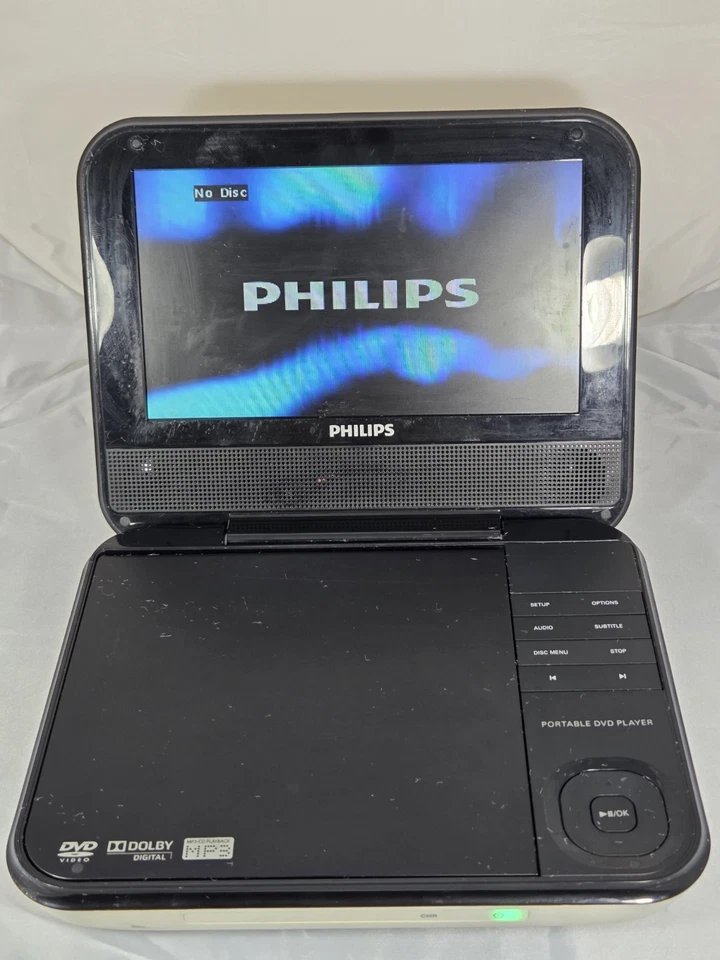Reproductor de DVD portátil Philips de 7"" con estuche, 2 cables de alimentación, control remoto y extras PD700/37 Foto 3 de 3