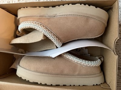 UGG Tazz Slipper Sand (Kids)  1143776K-SAN Sizes: 4y New In Box