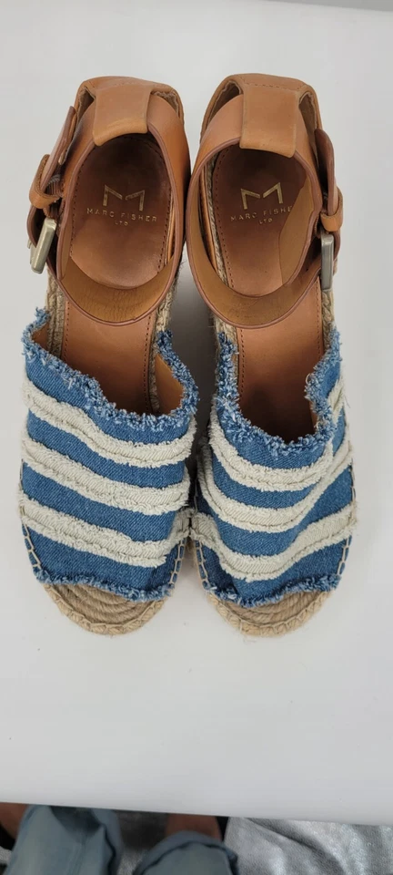 Marc Fisher Mujer Tacón 0 Azul Blanco Mula Hebilla Tobillo Correa Cuña Ultra Alto Foto 3 de 4