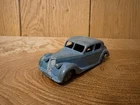 Dinky 40a Riley vintage overpainted and heavy playworn car (26006)