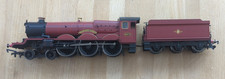 HORNBY HOGWARTS CASTLE 5972 LOCOMOTIVE AND TENDER SPLIT FROM SET R1128