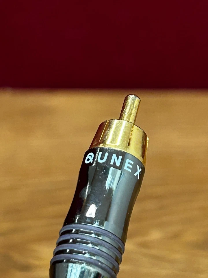 2 Purple QED Qunex RCA Single Leads 1m  - Image 2 of 3