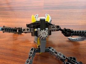 Lego #8618 Bionicle Rorzakh 100% Complete With Instructions & Disk 685!!