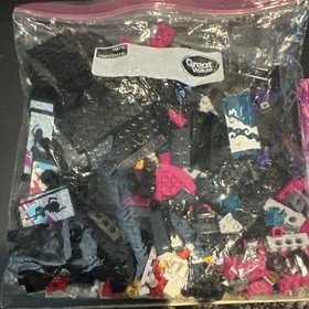 LEGO Pop Star Show Stage 41105 Friends Complete Set Livi Minifigure Bag