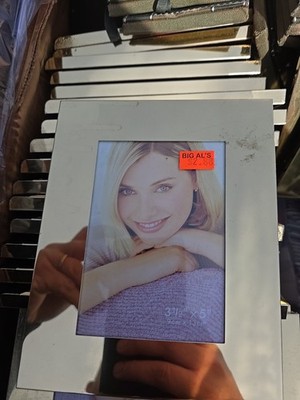 5 Gold Square Photo Frames
