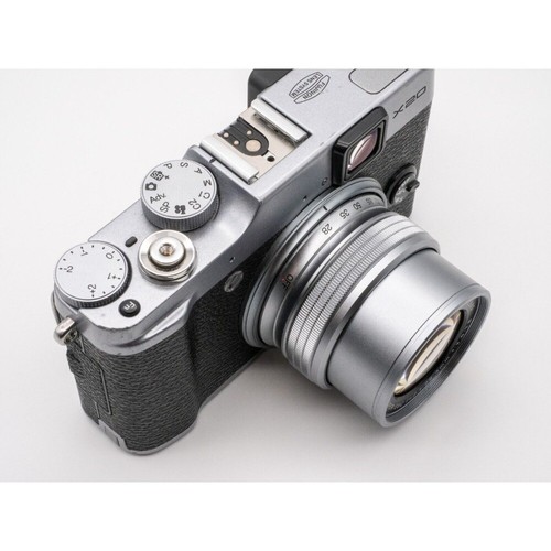 Fujifilm X20 Digital Camera Interval Shooting Mode High Dynamic Range (HDR) - Picture 3 of 11