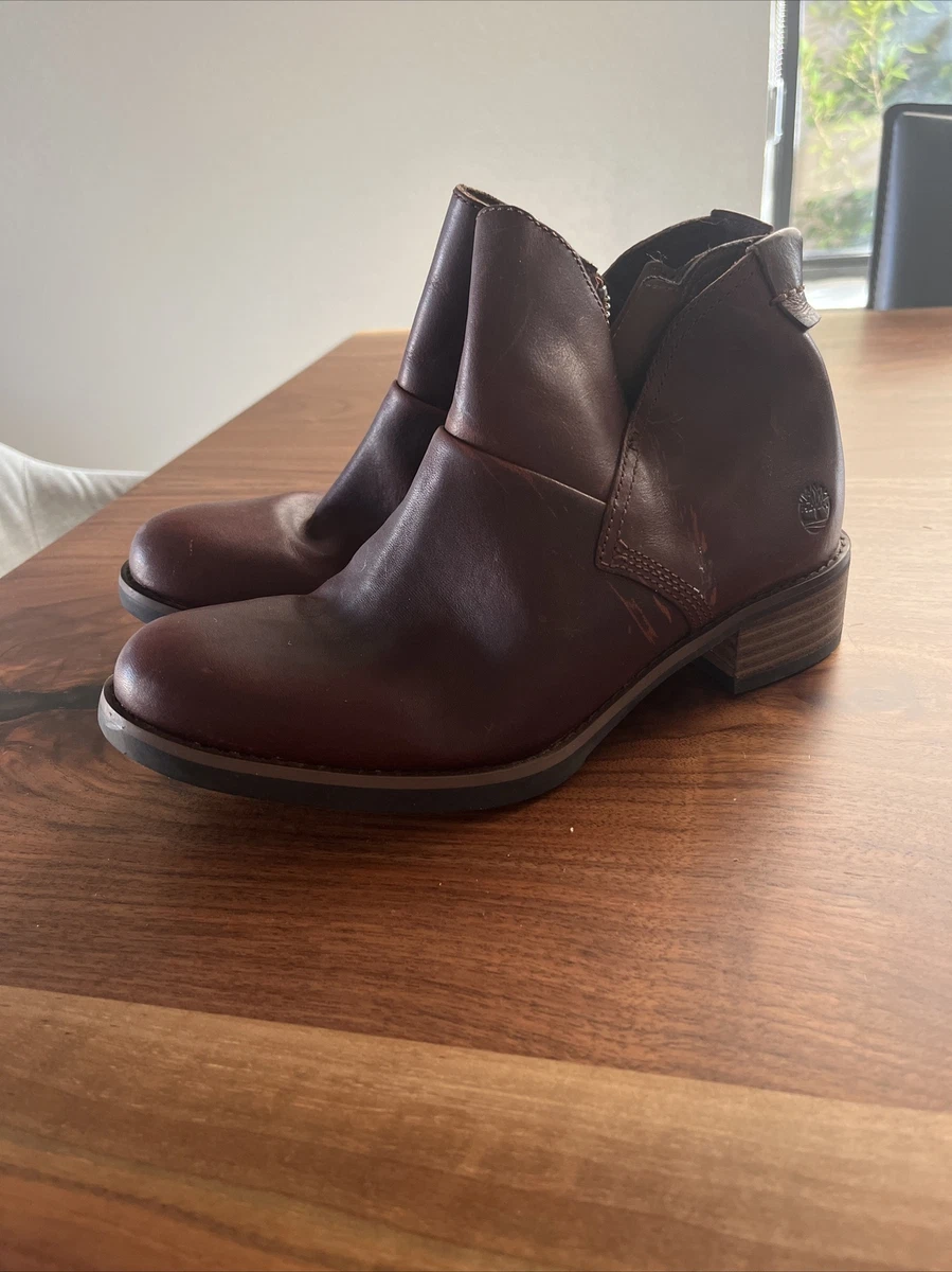 Born aneto sale leather bootie