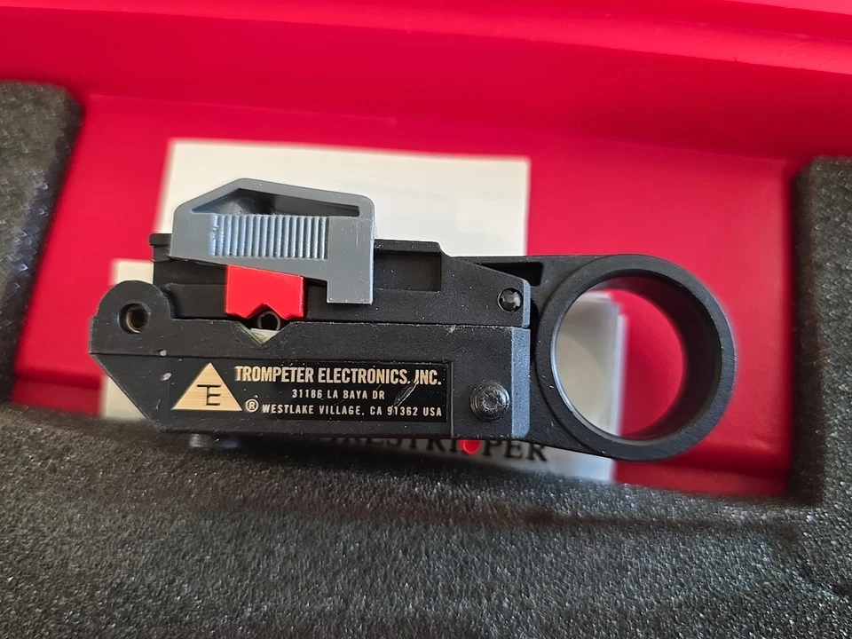 Kit de herramientas de prensado coaxial coaxial Trompeter TK2-1 con estuche buen estado CD3-2 y CD3-5 Foto 3 de 4