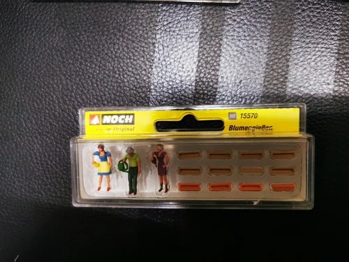 Noch H0 15570 Blumen Gießen
