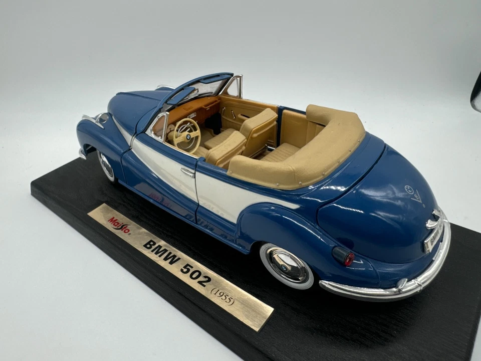 Modellautos 1:18 Maisto BMW 502 1955 blau - Bild 2 von 4