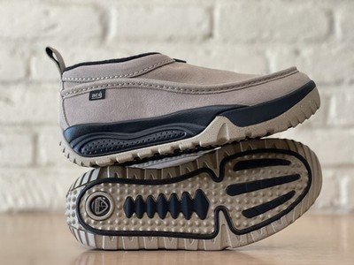 Nike ACG IZY Shoes Khaki Black Limestone Slip On Zip Beige/Brown