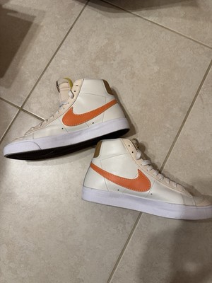 Nike 77  Blazers EMB Phantom/Hot Curry Size 10