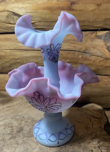 Fenton Signed  Rare  One Horn Epergne Never Used!  Stunning  Fenton For You!
