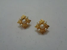 Faux Pearl Clip Earrings Vintage Pair Brass Tone Clip-On Style Fashion