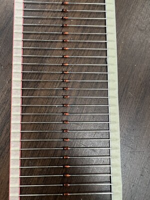 Vishay 1N5240B Zener Diode 10V 5% 500mW DO-35 - LOT OF 100 - Brand New