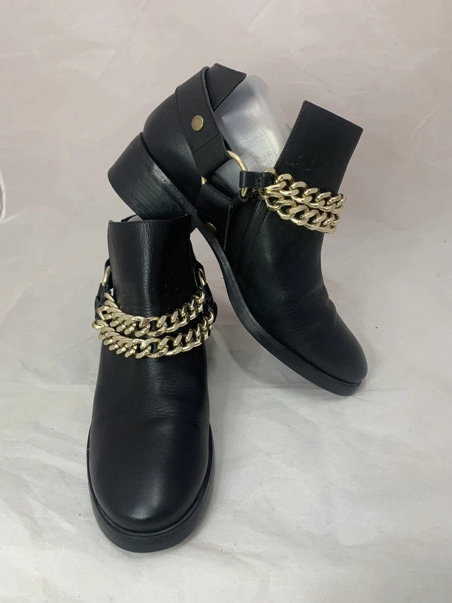Zara chain shop boots