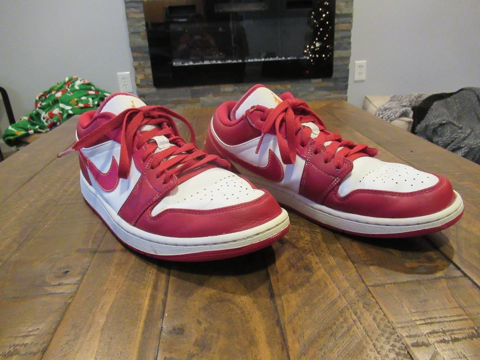 Nike Air Jordan 1 Low Cardinal Red 553558-607 para hombre talla 10,5 Foto 3 de 4