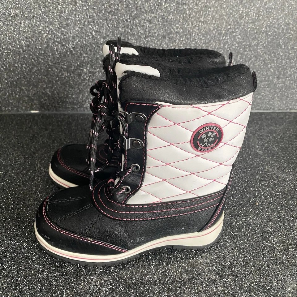 TOTES Kylie Black & White Faux Fur Winter Snow Boots Pink Details Girls Size 9 - Image 3 of 4