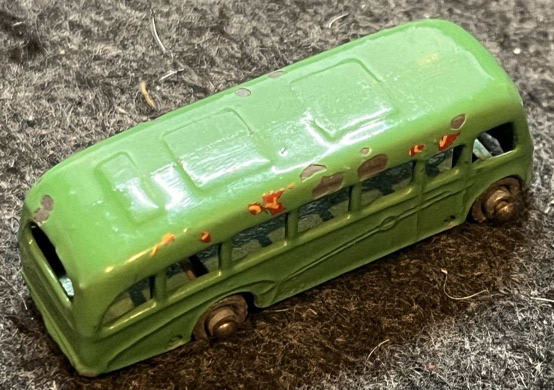 Matchbox 21a, Bedford Coach - Free Price Guide & Review