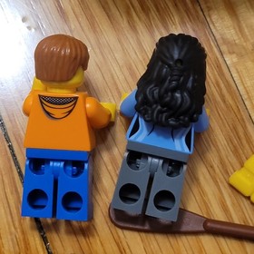 LEGO CITY: Camper Van (60057) Incomplete Includes 2 Mini Figures read 